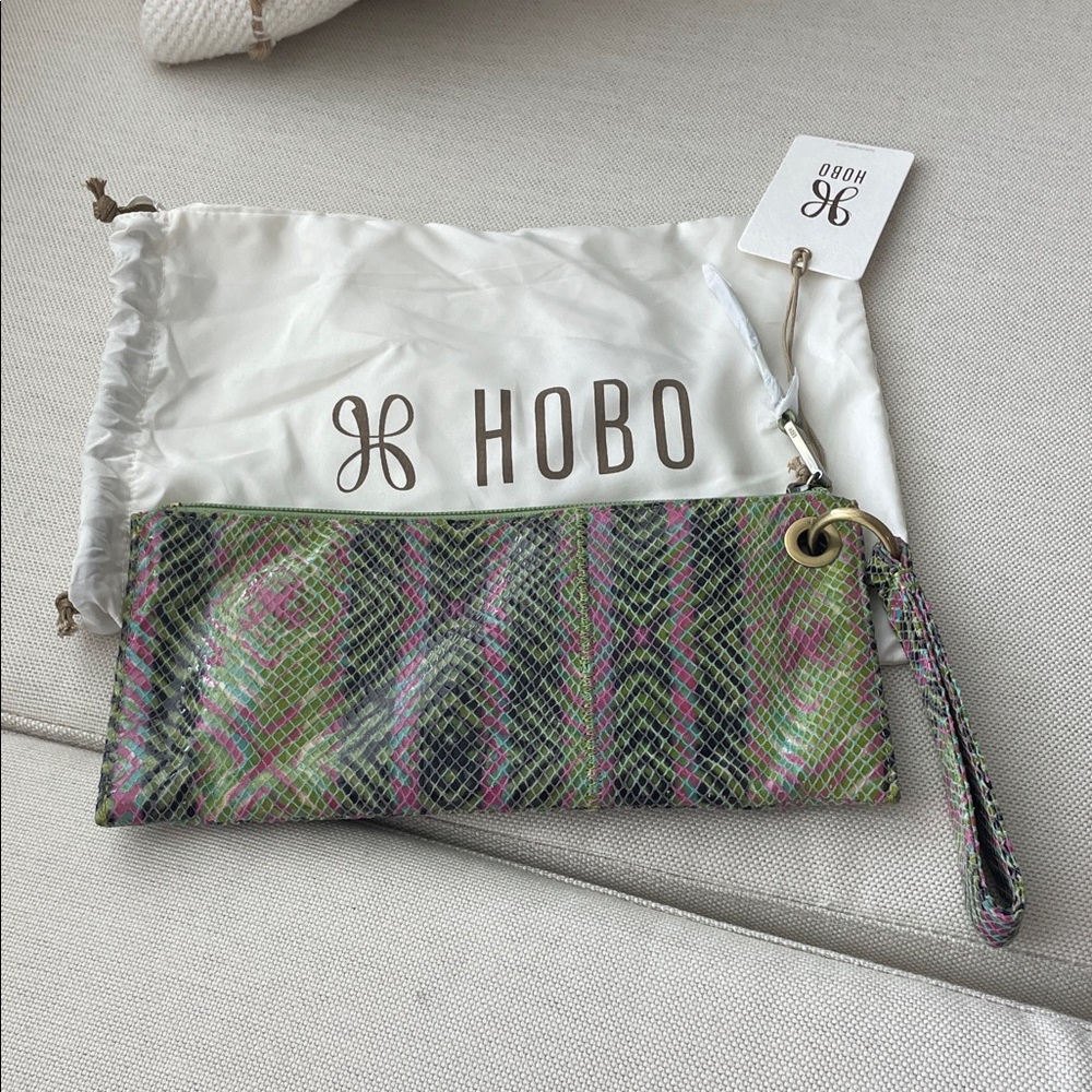 NWT HOBO Vida Wristlet/Clutch Multi-Color